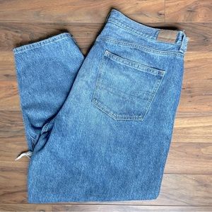 American Eagle| Boyfriend Cut Jeans| Women’s Size 18